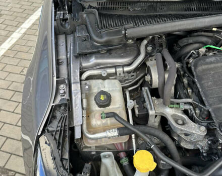 Сірий Рено Talisman, об'ємом двигуна 1.6 л та пробігом 192 тис. км за 16500 $, фото 38 на Automoto.ua