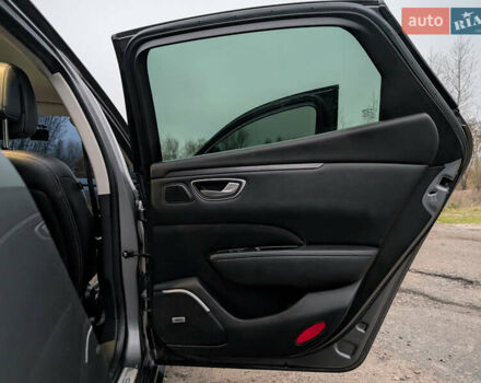 Серый Рено Talisman, объемом двигателя 1.5 л и пробегом 125 тыс. км за 13500 $, фото 30 на Automoto.ua