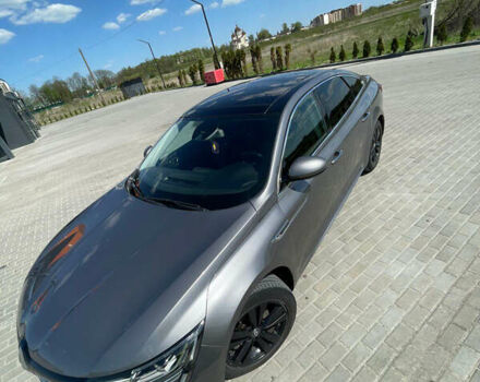 Серый Рено Talisman, объемом двигателя 1.6 л и пробегом 200 тыс. км за 14200 $, фото 4 на Automoto.ua