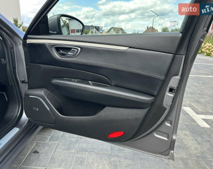 Сірий Рено Talisman, об'ємом двигуна 1.6 л та пробігом 190 тис. км за 17500 $, фото 22 на Automoto.ua