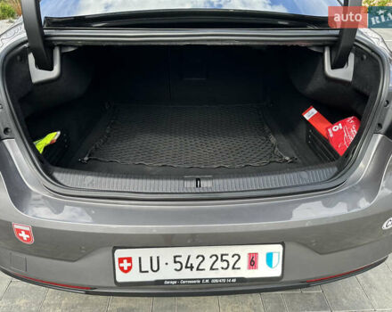 Сірий Рено Talisman, об'ємом двигуна 1.6 л та пробігом 190 тис. км за 17500 $, фото 41 на Automoto.ua