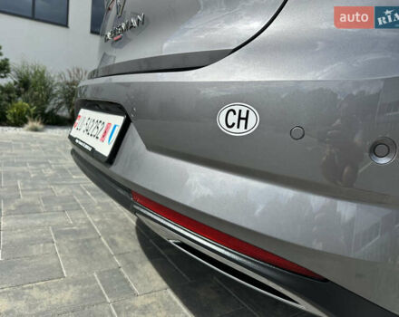 Сірий Рено Talisman, об'ємом двигуна 1.6 л та пробігом 190 тис. км за 17500 $, фото 13 на Automoto.ua