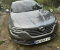 Серый Рено Talisman, объемом двигателя 1.5 л и пробегом 125 тыс. км за 15000 $, фото 1 на Automoto.ua