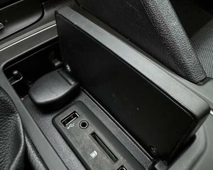 Серый Рено Talisman, объемом двигателя 1.6 л и пробегом 215 тыс. км за 14800 $, фото 42 на Automoto.ua