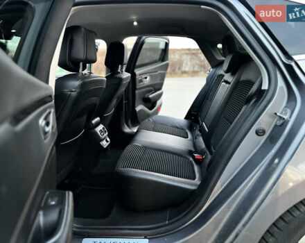 Серый Рено Talisman, объемом двигателя 1.6 л и пробегом 112 тыс. км за 15300 $, фото 19 на Automoto.ua