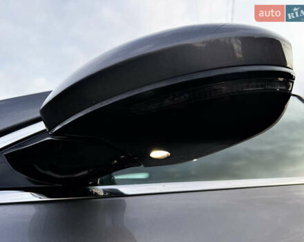 Серый Рено Talisman, объемом двигателя 1.6 л и пробегом 112 тыс. км за 15300 $, фото 62 на Automoto.ua