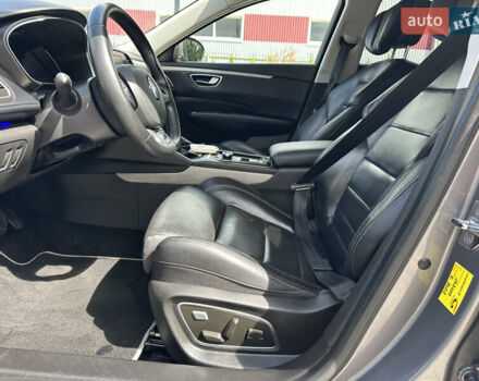 Сірий Рено Talisman, об'ємом двигуна 1.6 л та пробігом 190 тис. км за 17500 $, фото 15 на Automoto.ua