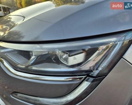 Серый Рено Talisman, объемом двигателя 1.6 л и пробегом 200 тыс. км за 12600 $, фото 15 на Automoto.ua