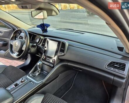 Серый Рено Talisman, объемом двигателя 1.6 л и пробегом 200 тыс. км за 12600 $, фото 32 на Automoto.ua