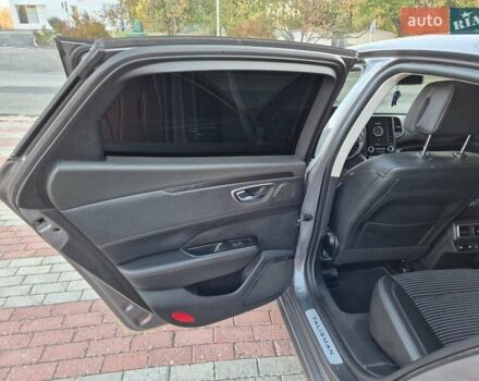 Серый Рено Talisman, объемом двигателя 1.6 л и пробегом 200 тыс. км за 12600 $, фото 31 на Automoto.ua