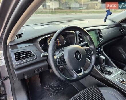 Серый Рено Talisman, объемом двигателя 1.6 л и пробегом 200 тыс. км за 12600 $, фото 23 на Automoto.ua