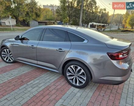 Серый Рено Talisman, объемом двигателя 1.6 л и пробегом 200 тыс. км за 12600 $, фото 7 на Automoto.ua