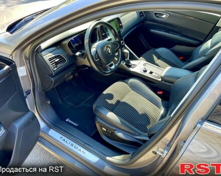 Серый Рено Talisman, объемом двигателя 1.6 л и пробегом 180 тыс. км за 14700 $, фото 8 на Automoto.ua