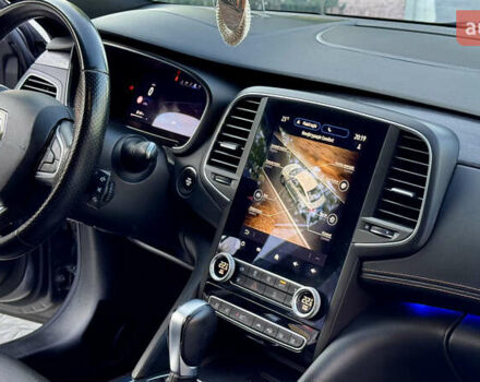 Сірий Рено Talisman, об'ємом двигуна 2 л та пробігом 210 тис. км за 21099 $, фото 63 на Automoto.ua