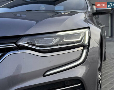 Серый Рено Talisman, объемом двигателя 2 л и пробегом 200 тыс. км за 21177 $, фото 27 на Automoto.ua