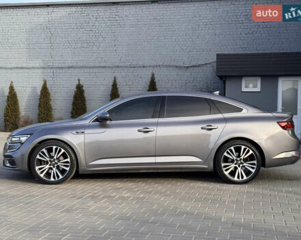 Серый Рено Talisman, объемом двигателя 2 л и пробегом 200 тыс. км за 21177 $, фото 5 на Automoto.ua