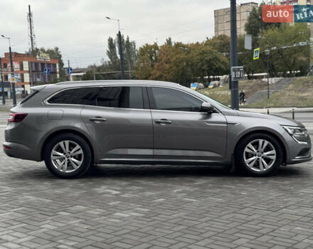 Серый Рено Talisman, объемом двигателя 1.6 л и пробегом 271 тыс. км за 12700 $, фото 7 на Automoto.ua