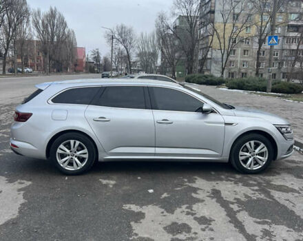 Серый Рено Talisman, объемом двигателя 1.6 л и пробегом 180 тыс. км за 13500 $, фото 7 на Automoto.ua