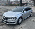 Серый Рено Talisman, объемом двигателя 1.6 л и пробегом 180 тыс. км за 13500 $, фото 1 на Automoto.ua