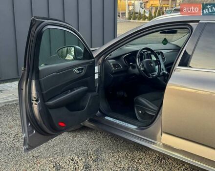 Сірий Рено Talisman, об'ємом двигуна 1.6 л та пробігом 188 тис. км за 18700 $, фото 13 на Automoto.ua