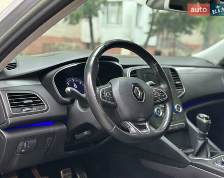 Серый Рено Talisman, объемом двигателя 1.6 л и пробегом 300 тыс. км за 12300 $, фото 12 на Automoto.ua