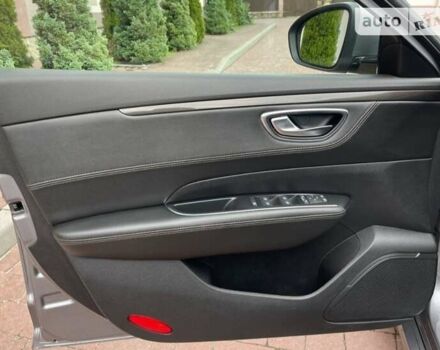 Сірий Рено Talisman, об'ємом двигуна 1.6 л та пробігом 329 тис. км за 13800 $, фото 17 на Automoto.ua
