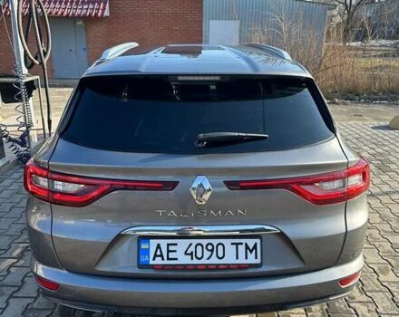 Серый Рено Talisman, объемом двигателя 1.6 л и пробегом 215 тыс. км за 12500 $, фото 4 на Automoto.ua