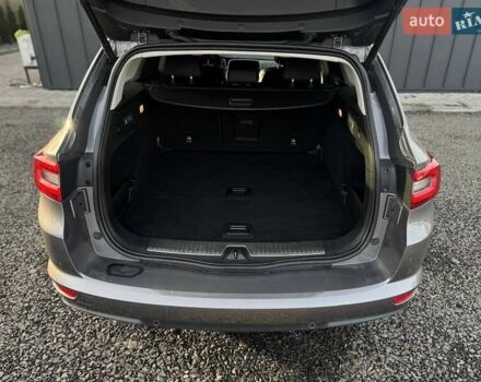 Сірий Рено Talisman, об'ємом двигуна 1.6 л та пробігом 188 тис. км за 18700 $, фото 31 на Automoto.ua