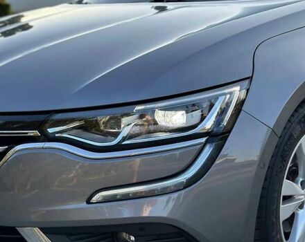 Серый Рено Talisman, объемом двигателя 1.6 л и пробегом 238 тыс. км за 14999 $, фото 7 на Automoto.ua