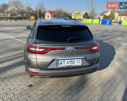 Серый Рено Talisman, объемом двигателя 2 л и пробегом 193 тыс. км за 14600 $, фото 4 на Automoto.ua