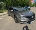 Серый Рено Talisman, объемом двигателя 2 л и пробегом 120 тыс. км за 19900 $, фото 1 на Automoto.ua