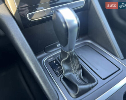 Серый Рено Talisman, объемом двигателя 2 л и пробегом 193 тыс. км за 14600 $, фото 7 на Automoto.ua