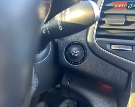 Серый Рено Talisman, объемом двигателя 2 л и пробегом 193 тыс. км за 14600 $, фото 10 на Automoto.ua