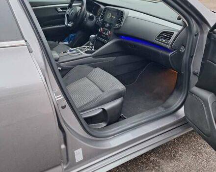 Сірий Рено Talisman, об'ємом двигуна 1.5 л та пробігом 205 тис. км за 12900 $, фото 1 на Automoto.ua