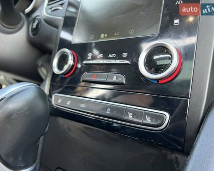 Синий Рено Talisman, объемом двигателя 1.6 л и пробегом 236 тыс. км за 15900 $, фото 74 на Automoto.ua