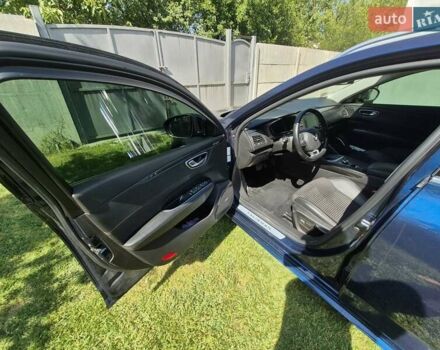 Синий Рено Talisman, объемом двигателя 1.6 л и пробегом 144 тыс. км за 17900 $, фото 18 на Automoto.ua