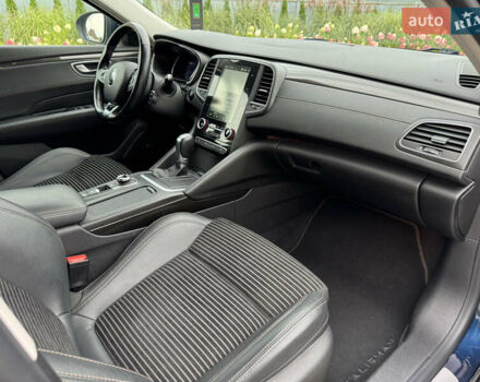 Синий Рено Talisman, объемом двигателя 2 л и пробегом 170 тыс. км за 18650 $, фото 38 на Automoto.ua
