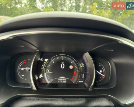 Синий Рено Talisman, объемом двигателя 2 л и пробегом 170 тыс. км за 18650 $, фото 28 на Automoto.ua