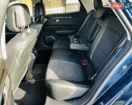 Синій Рено Talisman, об'ємом двигуна 2 л та пробігом 180 тис. км за 18700 $, фото 63 на Automoto.ua