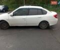 Білий Рено Талія, об'ємом двигуна 1.39 л та пробігом 285 тис. км за 3199 $, фото 1 на Automoto.ua