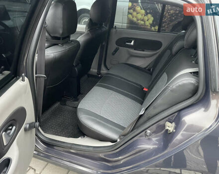 Коричневий Рено Талія, об'ємом двигуна 1.15 л та пробігом 153 тис. км за 4350 $, фото 17 на Automoto.ua