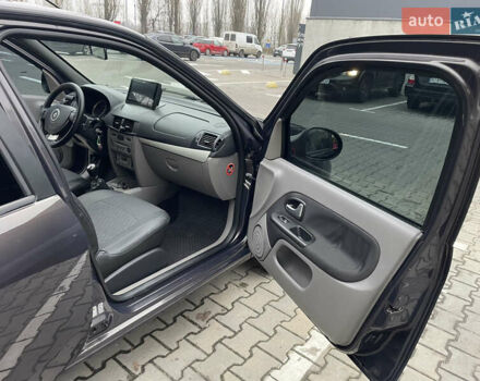 Коричневий Рено Талія, об'ємом двигуна 1.15 л та пробігом 153 тис. км за 4350 $, фото 15 на Automoto.ua