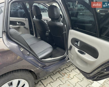 Коричневий Рено Талія, об'ємом двигуна 1.15 л та пробігом 153 тис. км за 4350 $, фото 13 на Automoto.ua