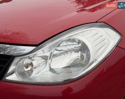 Красный Рено Талия, объемом двигателя 1.15 л и пробегом 180 тыс. км за 3650 $, фото 3 на Automoto.ua