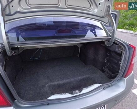 Рено Талия, объемом двигателя 1.4 л и пробегом 278 тыс. км за 1700 $, фото 5 на Automoto.ua