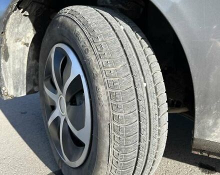 Серый Рено Талия, объемом двигателя 1.5 л и пробегом 236 тыс. км за 3800 $, фото 8 на Automoto.ua