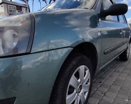 Зеленый Рено Талия, объемом двигателя 1.2 л и пробегом 118 тыс. км за 3800 $, фото 1 на Automoto.ua