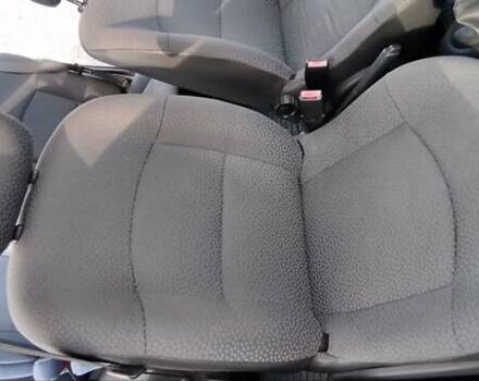 Зеленый Рено Талия, объемом двигателя 1.2 л и пробегом 118 тыс. км за 3800 $, фото 28 на Automoto.ua