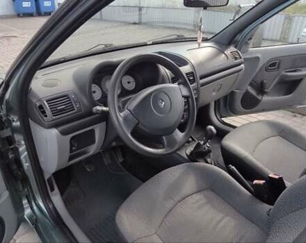 Зеленый Рено Талия, объемом двигателя 1.2 л и пробегом 118 тыс. км за 3800 $, фото 22 на Automoto.ua