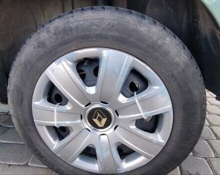 Зеленый Рено Талия, объемом двигателя 1.2 л и пробегом 118 тыс. км за 3800 $, фото 9 на Automoto.ua